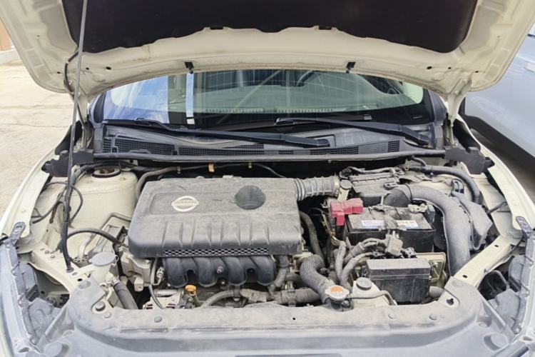 Used Nissan Sylphy 2019 1.6XV CVT Smart Connect Luxury Edition China VI Standard Engine Bay
