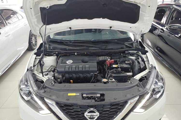 Used Nissan Sylphy 2019 1.6XV CVT Smart Connect Luxury Edition China VI Standard Engine Bay