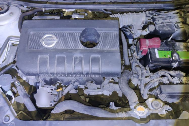 Used Nissan Sylphy 2019 1.6XV CVT Smart Connect Luxury Edition China VI Standard Engine Bay