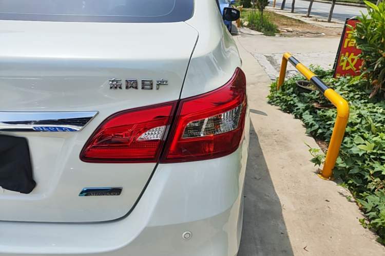 Used Nissan Sylphy 2019 Classic 1.6XL CVT Luxury Edition Exterior 1
