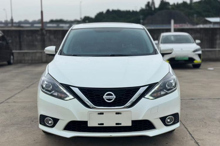 Used Nissan Sylphy 2019 1.6XV CVT Smart Connect Luxury Edition China V Standard Exterior 1