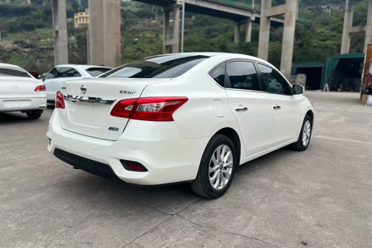Used Nissan Sylphy 2019 1.6XV CVT Smart Connect Luxury Edition China VI Standard Exterior 1