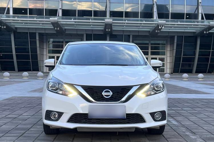 Used Nissan Sylphy 2019 1.6XV CVT Smart Connect Luxury Edition China VI Standard Exterior 1