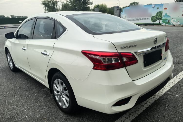 Used Nissan Sylphy 2019 1.6XV CVT Smart Connect Luxury Edition China VI Standard Exterior 11