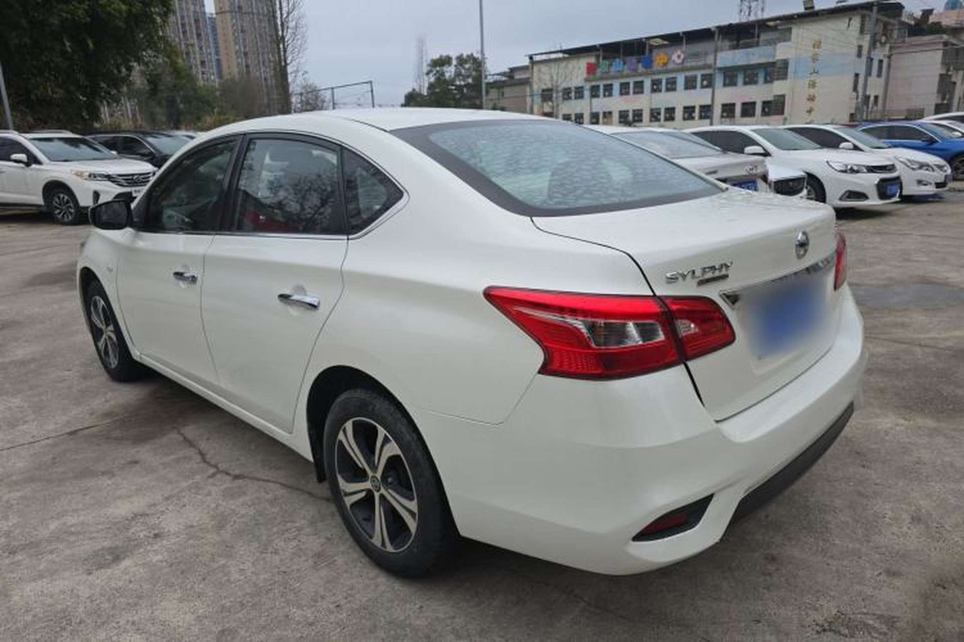 Used Nissan Sylphy 2019 Classic 1.6XE CVT Comfort Edition Exterior 2