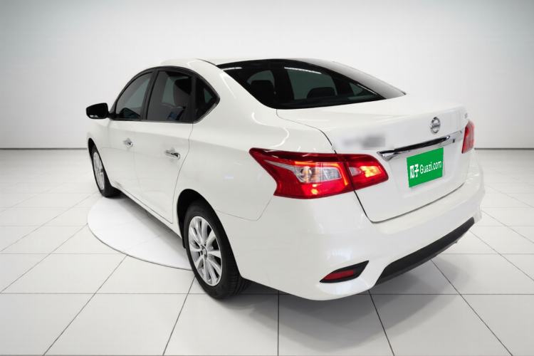 Used Nissan Sylphy 2019 Classic 1.6XL CVT Luxury Edition Exterior 2