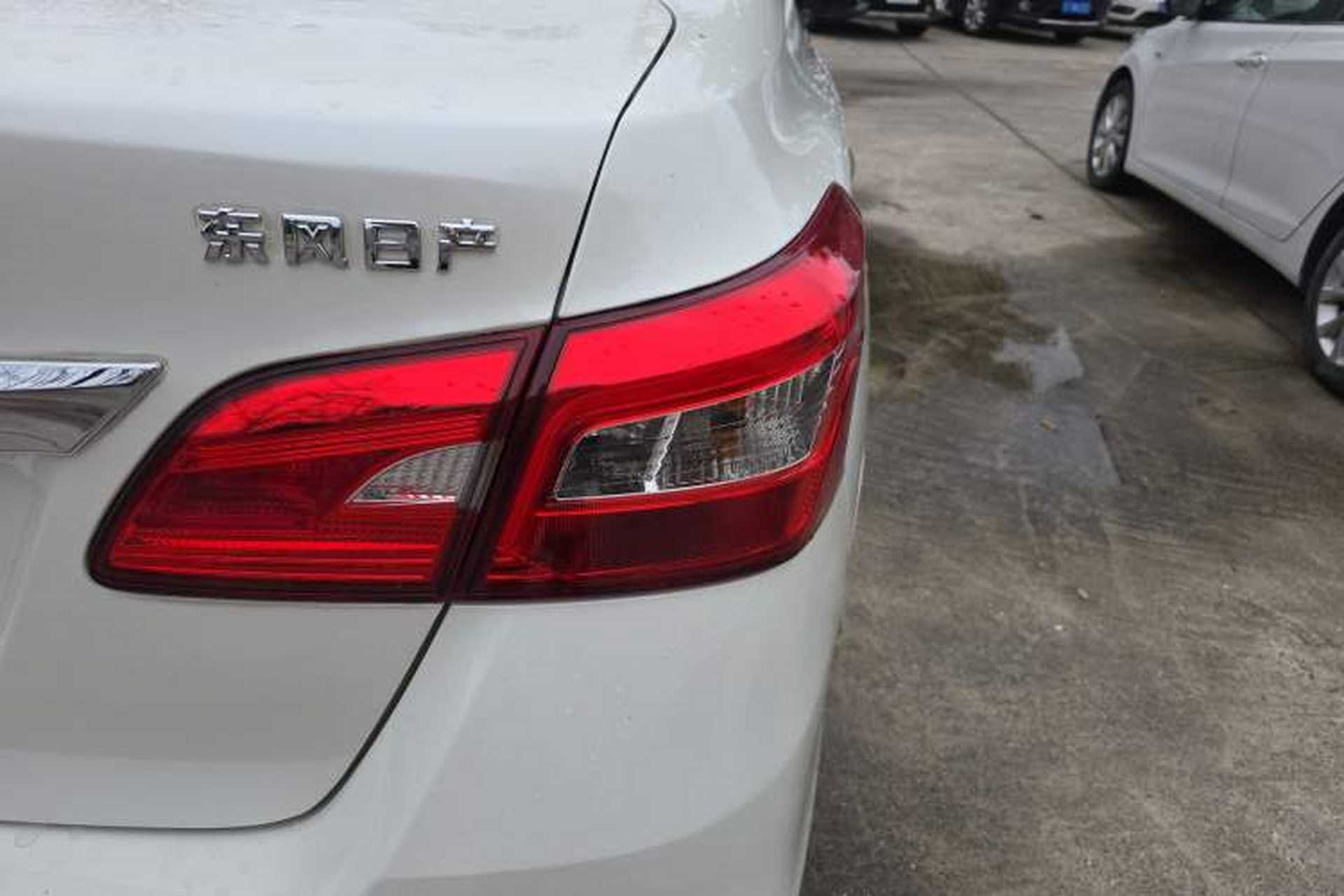 Used Nissan Sylphy 2019 Classic 1.6XE CVT Comfort Edition Exterior 3