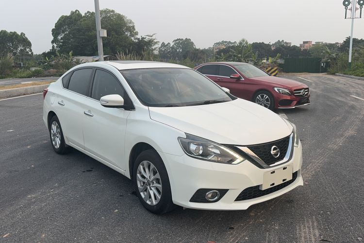 Used Nissan Sylphy 2019 1.6XV CVT Smart Connect Luxury Edition China VI Standard Exterior 3