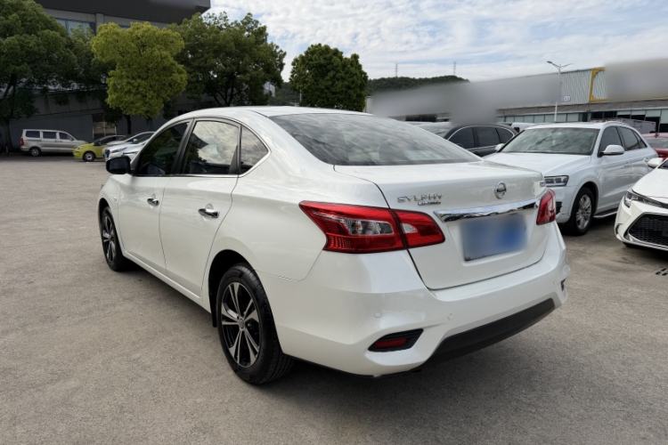 Used Nissan Sylphy 2019 Classic 1.6XE CVT Comfort Edition Exterior 3