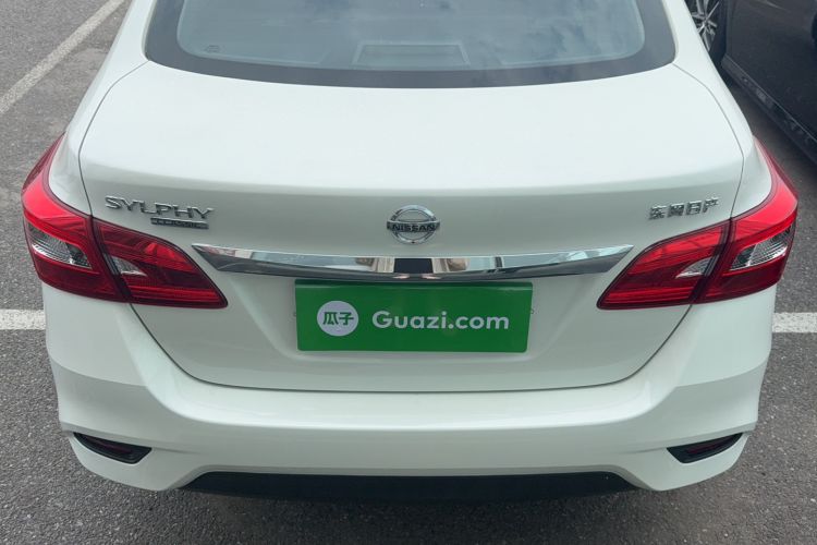 Used Nissan Sylphy 2019 Classic 1.6XL CVT Luxury Edition Exterior 3