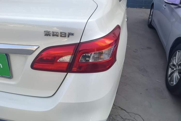 Used Nissan Sylphy 2019 Classic 1.6XE CVT Comfort Edition Exterior 3