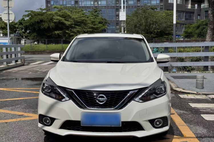 Used Nissan Sylphy 2019 1.6XV CVT Smart Connect Luxury Edition China VI Standard Exterior 4