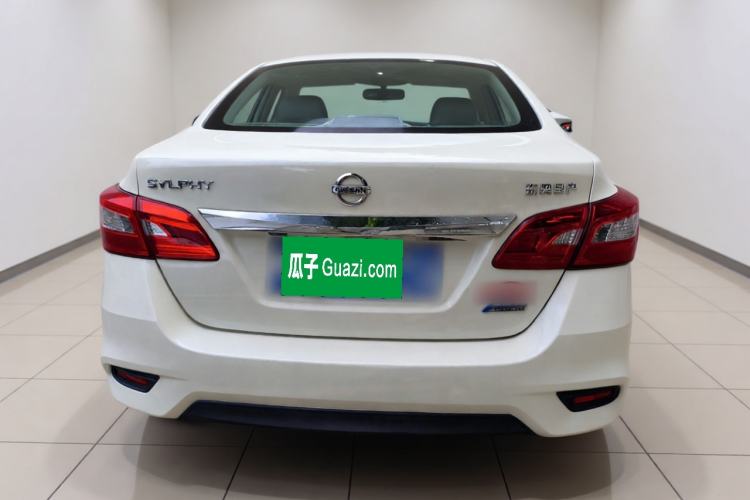 Used Nissan Sylphy 2019 1.6XV CVT Smart Connect Luxury Edition China VI Standard Exterior 4