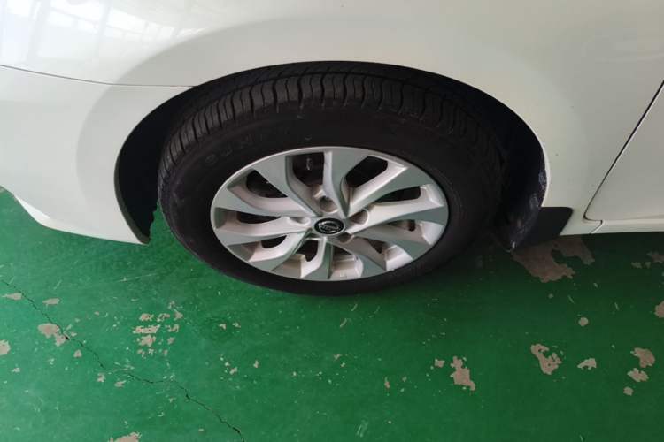 Used Nissan Sylphy 2019 1.6XV CVT Smart Connect Luxury Edition China VI Standard Exterior 4