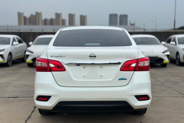 Used Nissan Sylphy 2019 1.6XV CVT Smart Connect Luxury Edition China V Standard Exterior 5