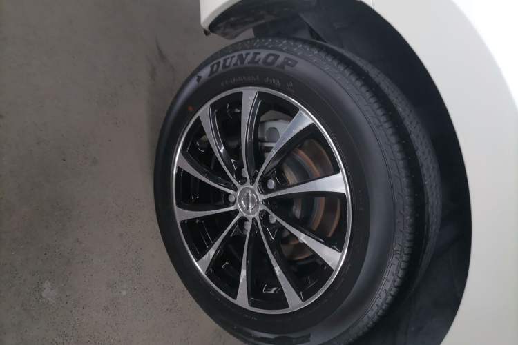 Used Nissan Sylphy 2019 Classic 1.6XE CVT Comfort Edition Exterior 5
