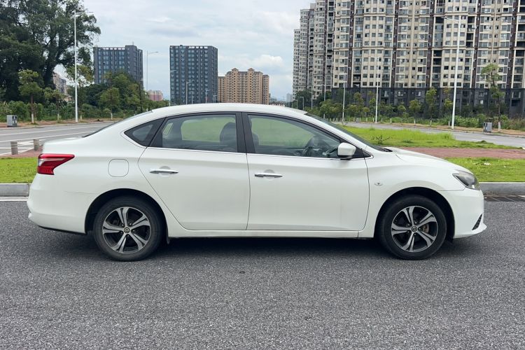 Used Nissan Sylphy 2019 Classic 1.6XE CVT Comfort Edition Exterior 5