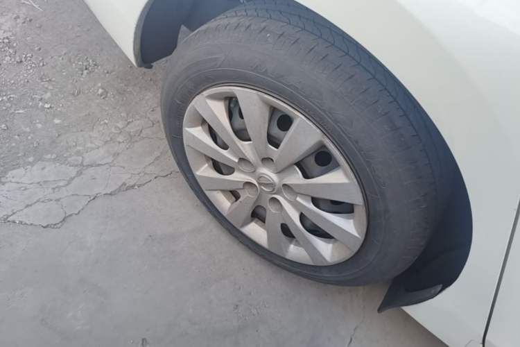Used Nissan Sylphy 2019 Classic 1.6XE CVT Comfort Edition Exterior 5