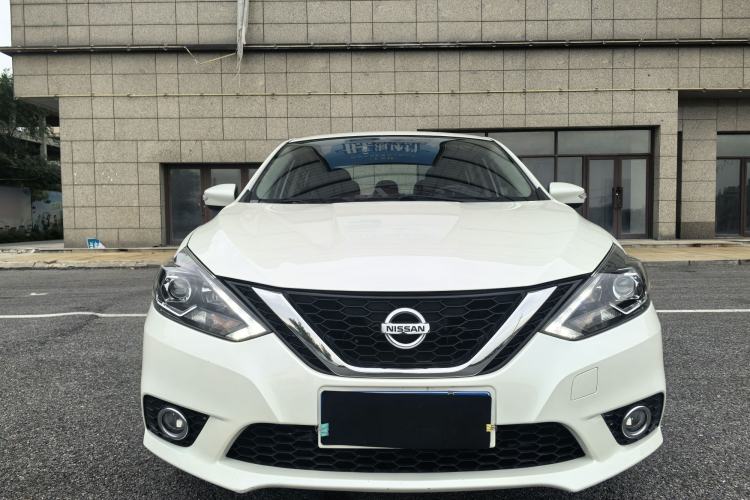 Used Nissan Sylphy 2019 1.6XV CVT Smart Connect Luxury Edition China VI Standard Exterior 6