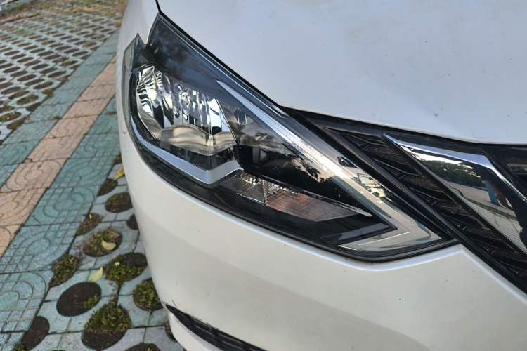 Used Nissan Sylphy 2019 Classic 1.6XE CVT Comfort Edition Exterior 6