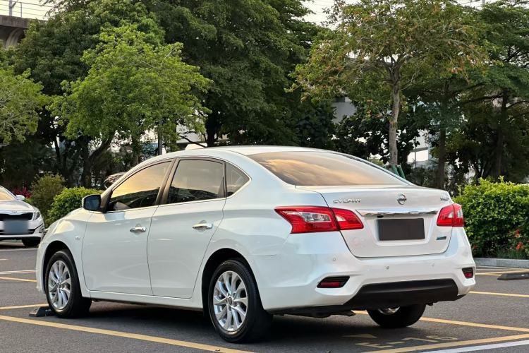 Used Nissan Sylphy 2019 Classic 1.6XL CVT Luxury Edition Exterior 8