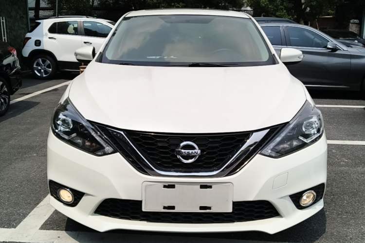 Used Nissan Sylphy 2019 1.6XV CVT Smart Connect Luxury Edition China VI Standard Front