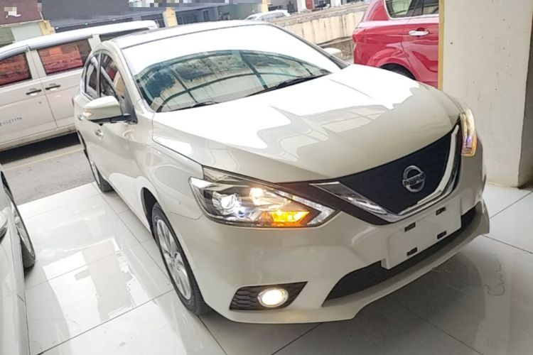Used Nissan Sylphy 2019 1.6XV CVT Smart Connect Luxury Edition China V Standard Front Right 45 Deg