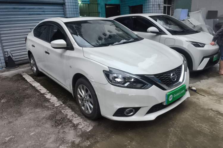 Used Nissan Sylphy 2019 Classic 1.6 XL Manual Luxury Edition Front Right 45 Deg