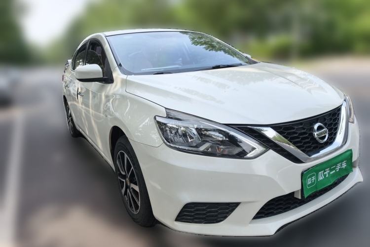 Used Nissan Sylphy 2019 Classic 1.6XE Manual Comfort Edition Front Right 45 Deg