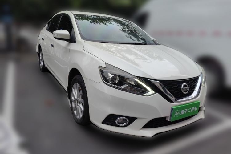 Used Nissan Sylphy 2019 1.6XV CVT Smart Connect Luxury Edition China V Standard Front Right 45 Deg