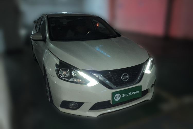 Used Nissan Sylphy 2019 1.6XV CVT Smart Connect Luxury Edition China V Standard Front Right 45 Deg