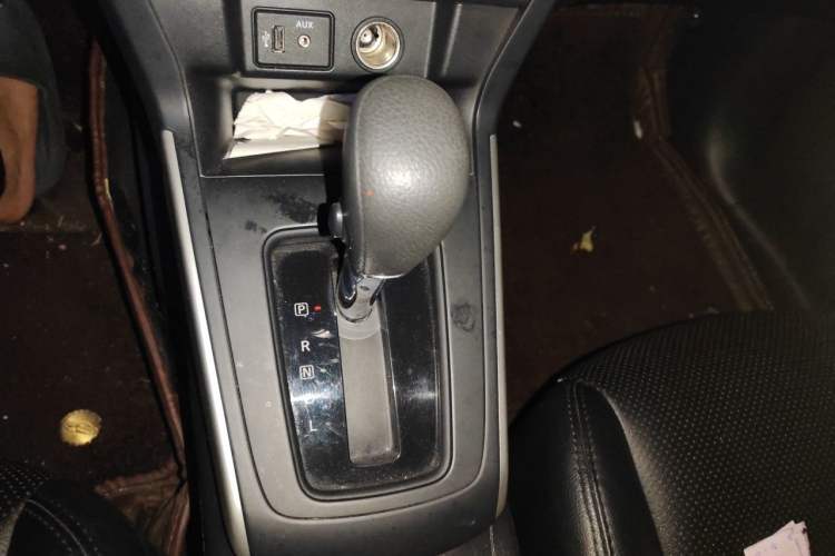 Used Nissan Sylphy 2019 1.6XE CVT Comfort Edition China VI Standard Gear Lever