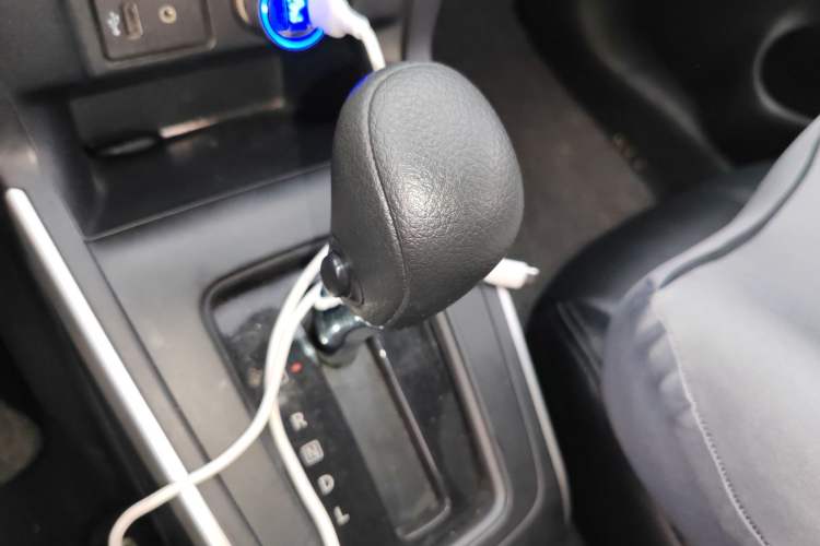 Used Nissan Sylphy 2019 Classic 1.6XE CVT Comfort Edition Gear Lever