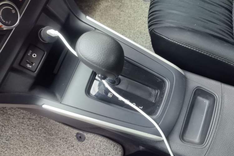 Used Nissan Sylphy 2019 Classic 1.6XE CVT Comfort Edition Gear Lever