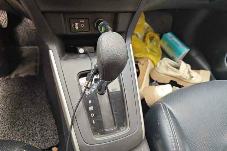 Used Nissan Sylphy 2019 Classic 1.6XE CVT Comfort Edition Gear Lever