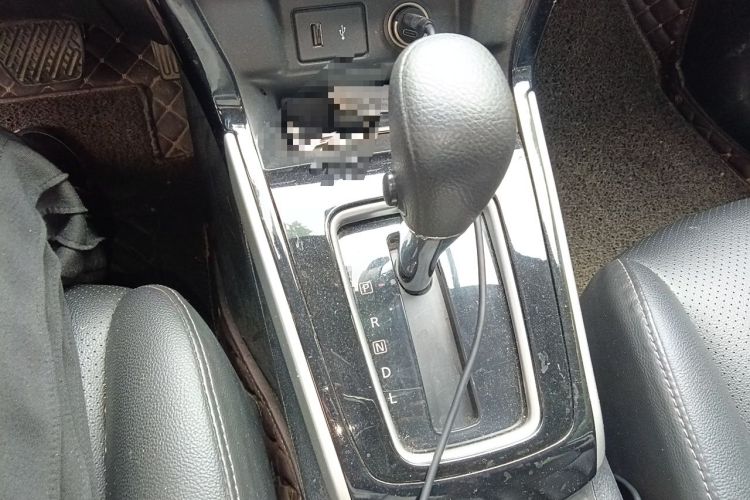 Used Nissan Sylphy 2019 Classic 1.6XL CVT Luxury Edition Gear Lever