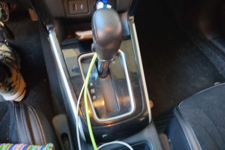 Used Nissan Sylphy 2019 Classic 1.6XL CVT Luxury Edition Gear Lever