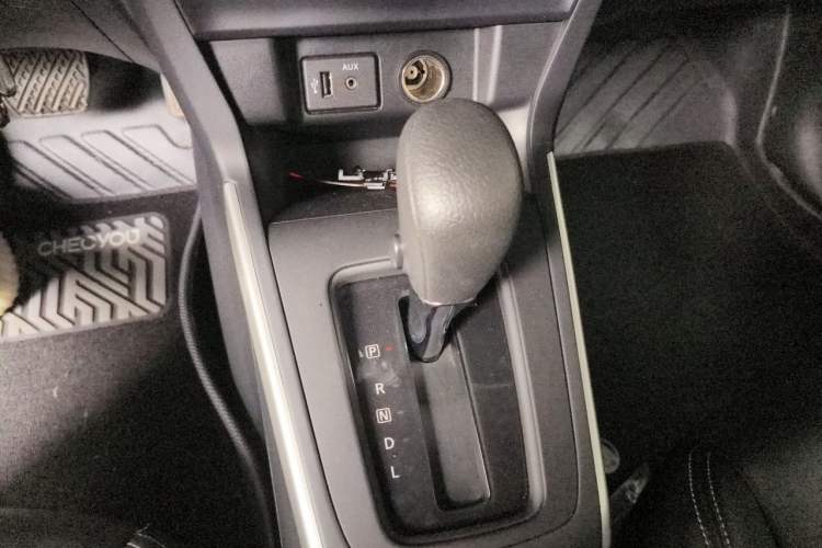 Used Nissan Sylphy 2019 Classic 1.6XE CVT Comfort Edition Gear Lever