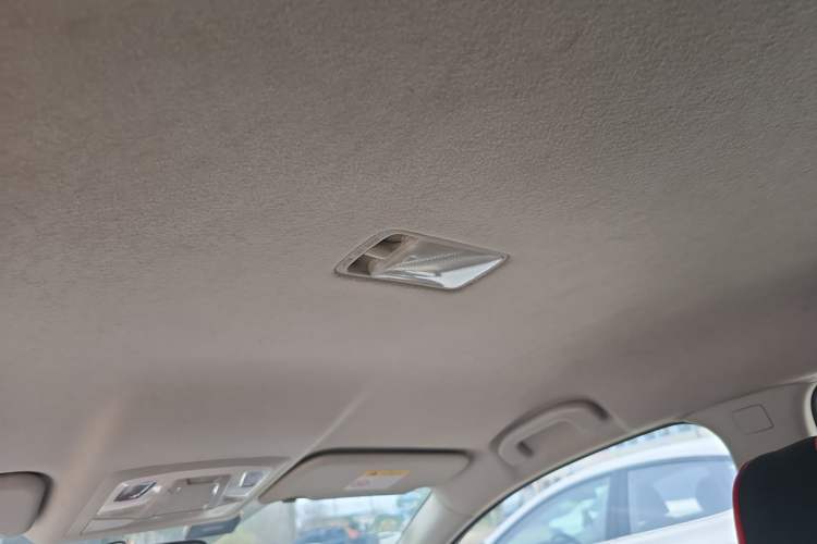 Used Nissan Sylphy 2019 Classic 1.6XE CVT Comfort Edition Headliner