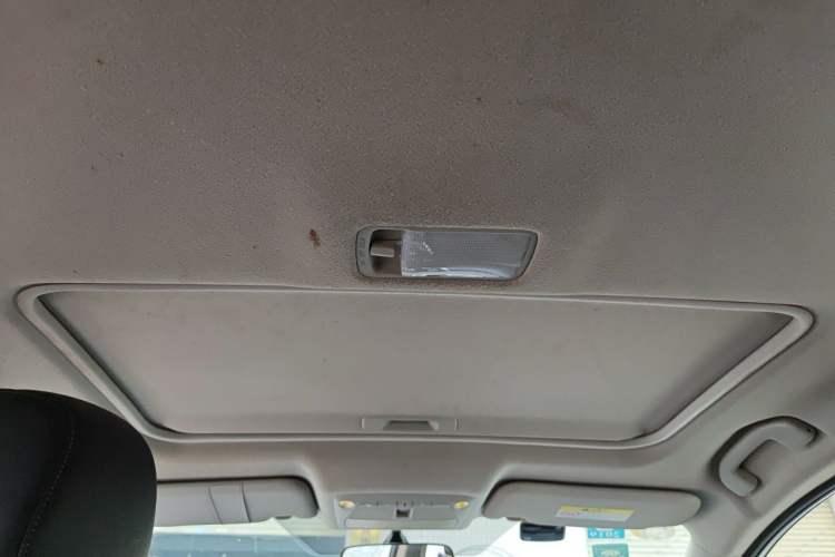 Used Nissan Sylphy 2019 1.6XV CVT Smart Connect Luxury Edition China V Standard Headliner
