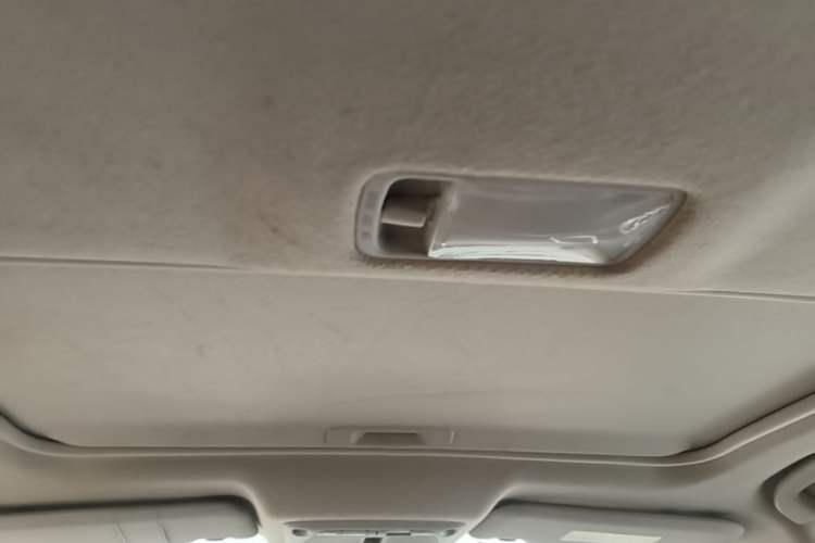 Used Nissan Sylphy 2019 1.6XV CVT Smart Connect Luxury Edition China VI Standard Headliner