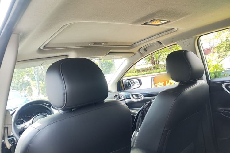 Used Nissan Sylphy 2019 Classic 1.6XL CVT Luxury Edition Headliner