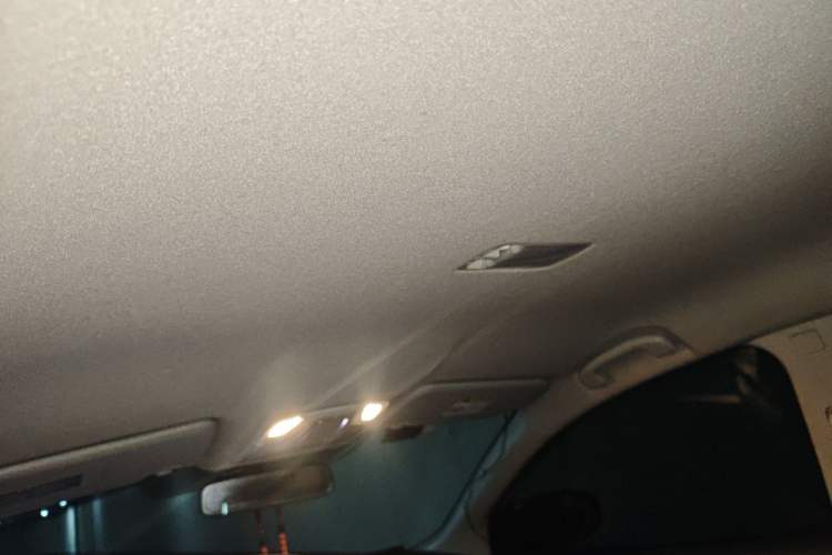 Used Nissan Sylphy 2019 Classic 1.6XE CVT Comfort Edition Headliner