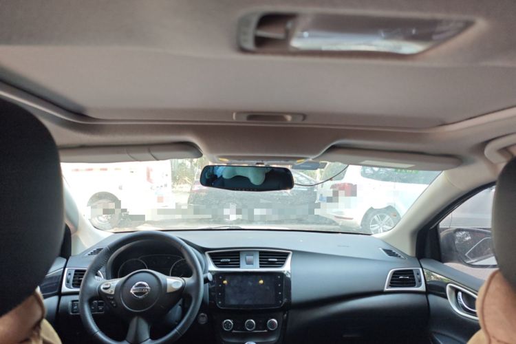 Used Nissan Sylphy 2019 1.6XV CVT Smart Connect Luxury Edition China VI Standard Headliner