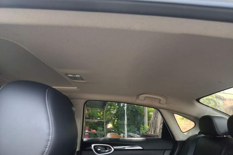 Used Nissan Sylphy 2019 Classic 1.6XL CVT Luxury Edition Headliner