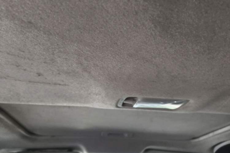 Used Nissan Sylphy 2019 1.6XV CVT Smart Connect Luxury Edition China VI Standard Headliner