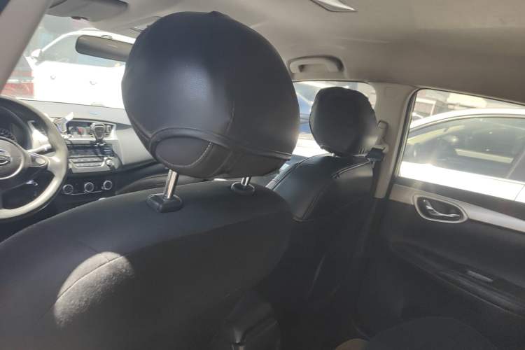 Used Nissan Sylphy 2019 Classic 1.6XE CVT Comfort Edition Headliner