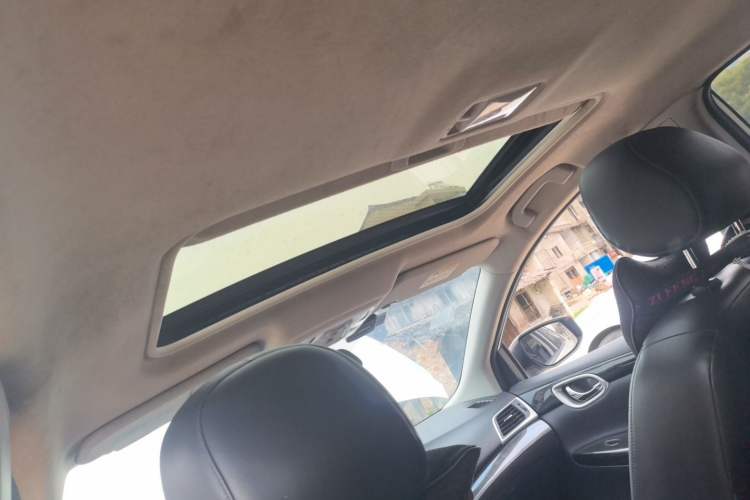 Used Nissan Sylphy 2019 Classic 1.6XL CVT Luxury Edition Headliner