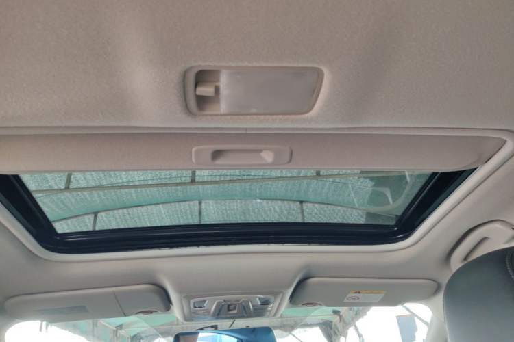 Used Nissan Sylphy 2019 Classic 1.6XL CVT Luxury Edition Headliner