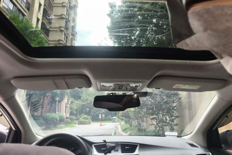 Used Nissan Sylphy 2019 Classic 1.6XL CVT Luxury Edition Headliner
